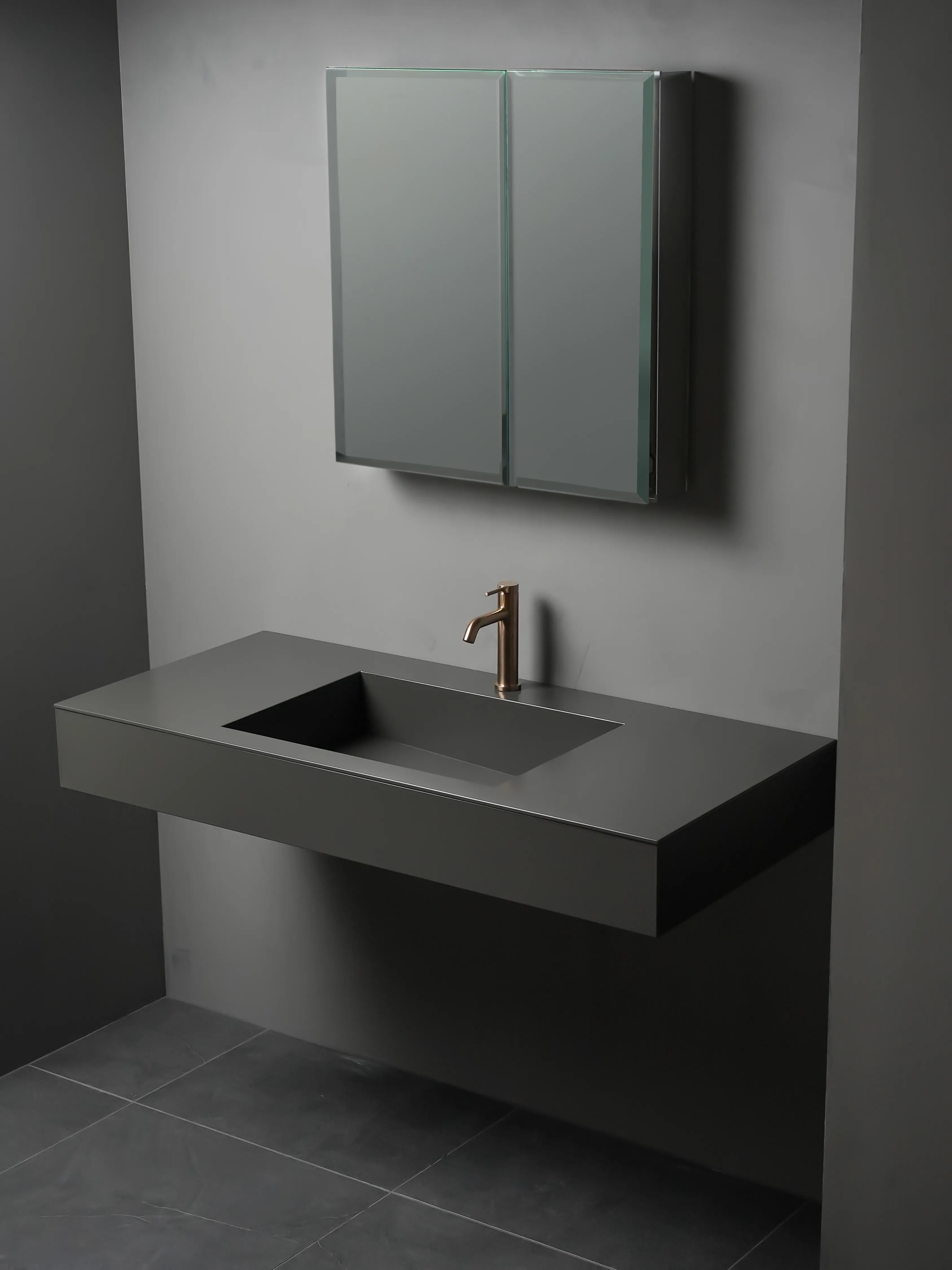 ラヴィタスW1200 ブラック×カラカッタ | 洗面台 | 住宅設備機器（洗面