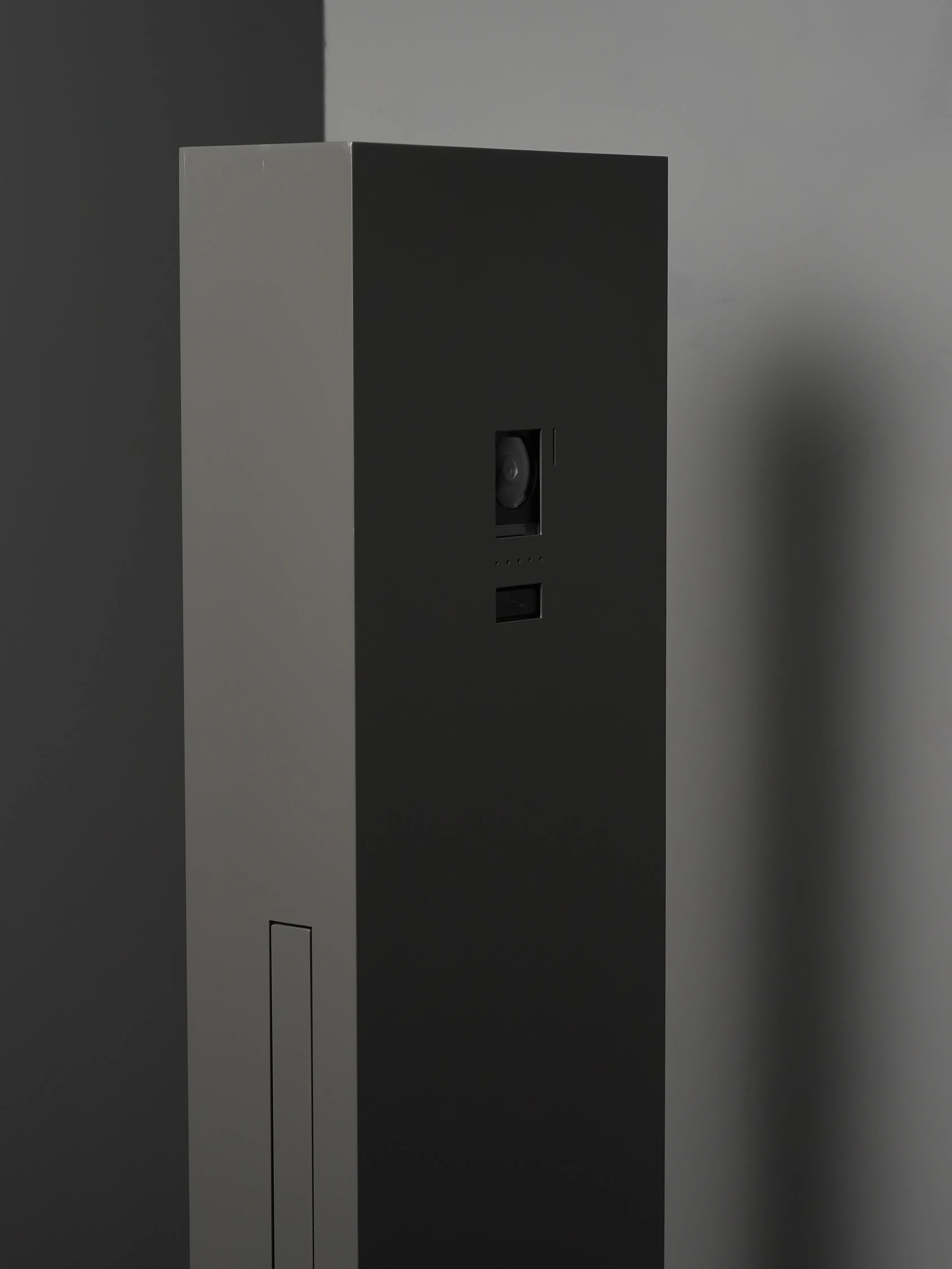 ミニート マットブラック 右インターホン GP002R | 機能門柱 | 住宅