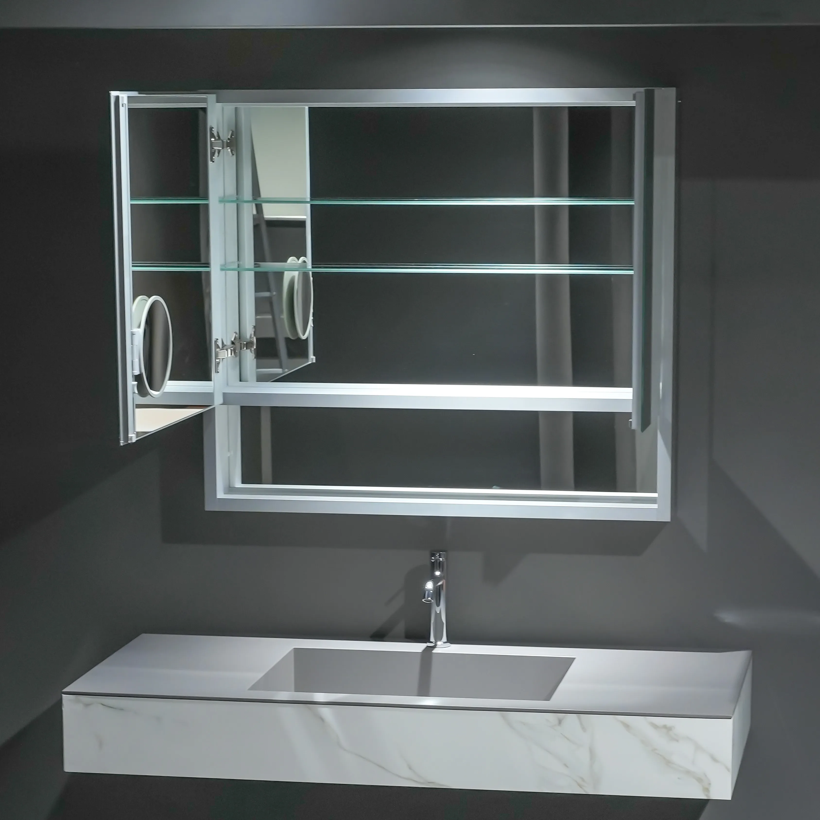 KOHLER ベルデラ W900シェルフ | ミラー | 住宅設備機器（洗面台）の
