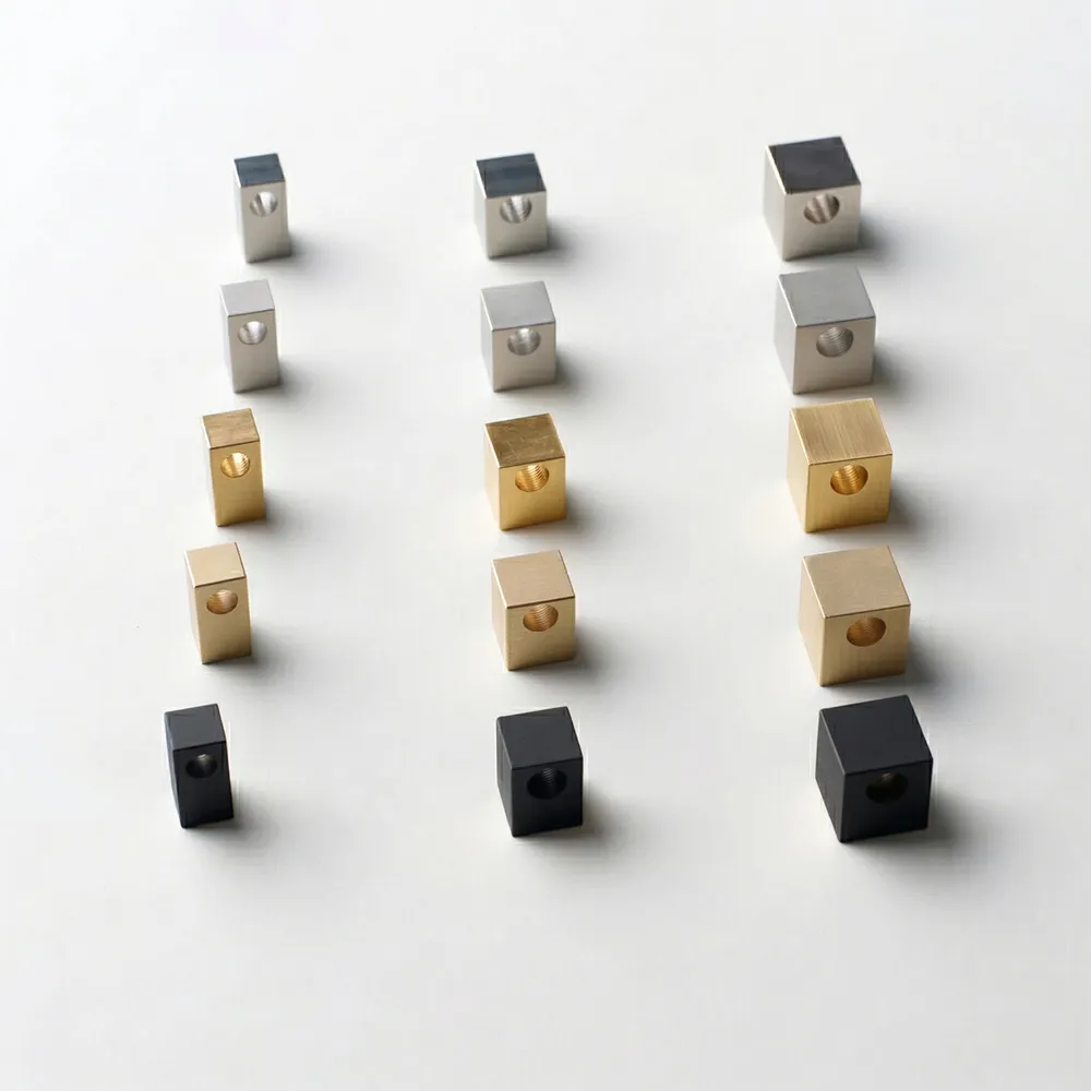 HOLE/ホール（ツマミ・正方形） ステンレス 12×12mm | 取っ手・つまみ